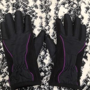 🧤 Fuzzy lined tech gloves